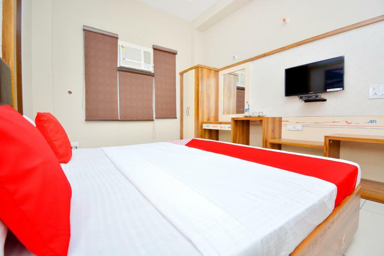 Oyo 40699 Grand Sokhi Hotel Tarn Taran Luaran gambar